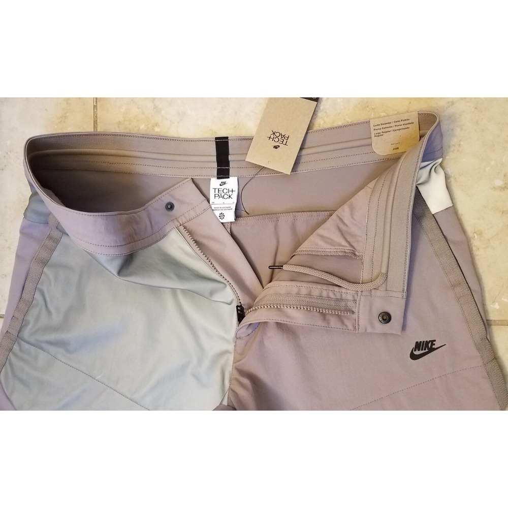 Nike Sportswear Tech Pack Cargo Pants Reflective Beige DO4884-087 Men sz 34 NEW - Picture 3 of 11